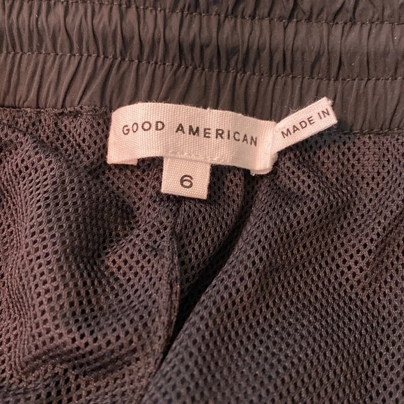 NWT Good American New Womens Size 6 3X Black Essential Track Pants - Picture 4 of 10